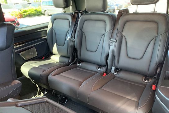 Mercedes V Klasa V300d Długi Avantgarde 4-Matic 9G-Tronic