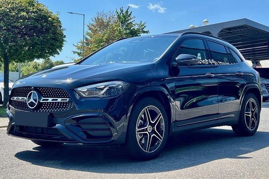 Mercedes GLA 200 AMG Line