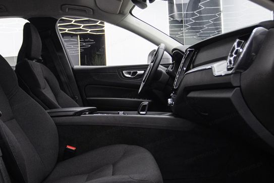 Volvo XC60 B4 B Momentum Pro aut
