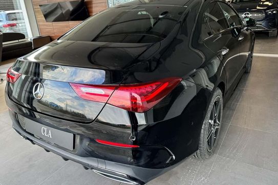 Mercedes CLA 200 AMG Line