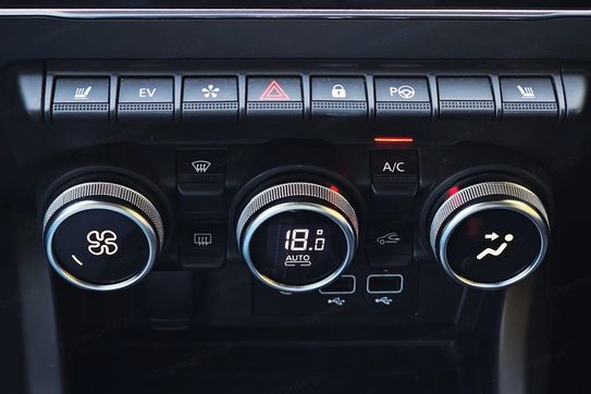 Renault Arkana 1.6 E-TECH Intens MMT