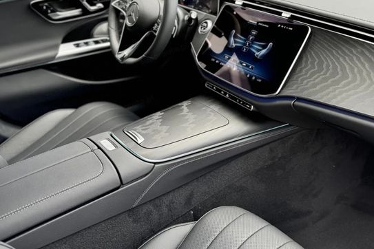 Mercedes Klasa E 220 d  4-Matic Exclusive