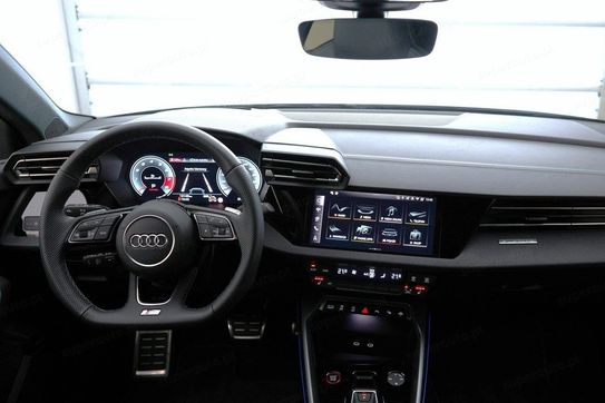 Audi A3 S3 TFSI quattro S tronic
