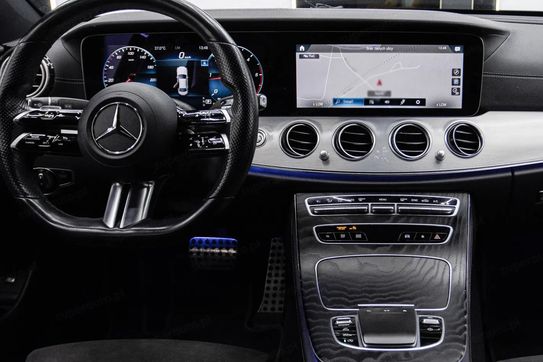 Mercedes Klasa E 220 d 4-Matic AMG