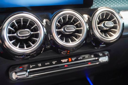 Mercedes GLB 220  4-Matic Progressive