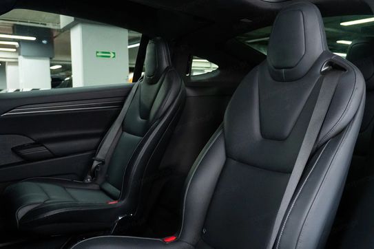 Tesla Model X X Plaid