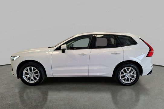 Volvo XC60 B4 B Momentum