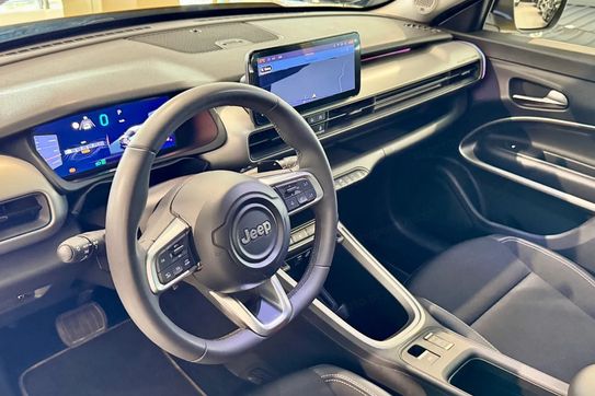Jeep Avenger 1.2 e-Hybrid