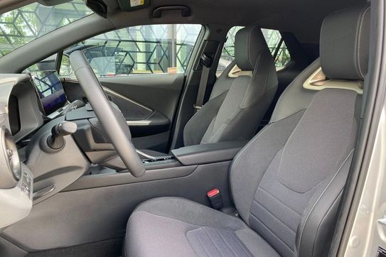 Toyota C-HR 2.0 Hybrid Dynamic Force Executive
