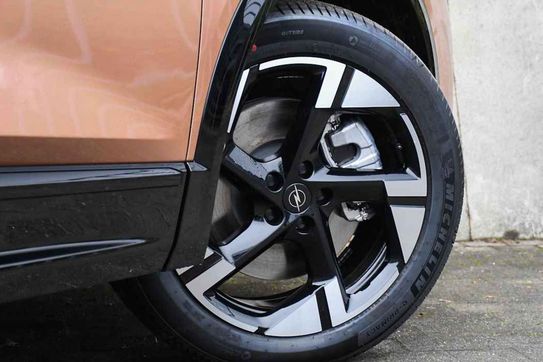 Opel Grandland X GS Standard Range Electric 73kWh