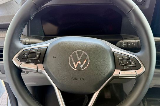 Volkswagen Transporter L2H1 DSG