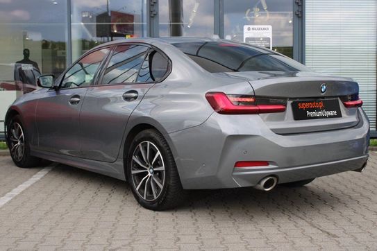 BMW Seria 3 320i xDrive