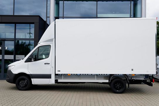 Mercedes Sprinter 517 CDI PRO Długi 9G-Tronic Kontener