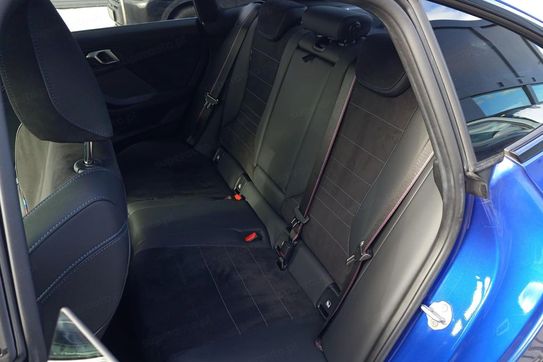 BMW Seria 2 220 mHEV