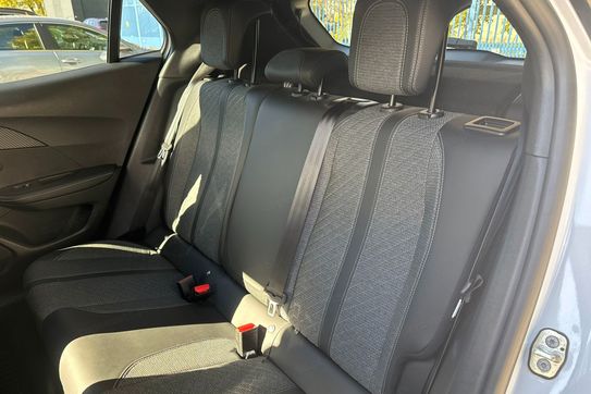 Peugeot 2008 Allure 1.2 PureTech  EAT8