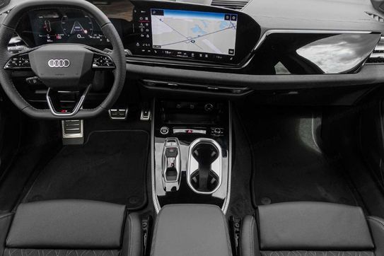 Audi A6 TDI quattro S line Avant