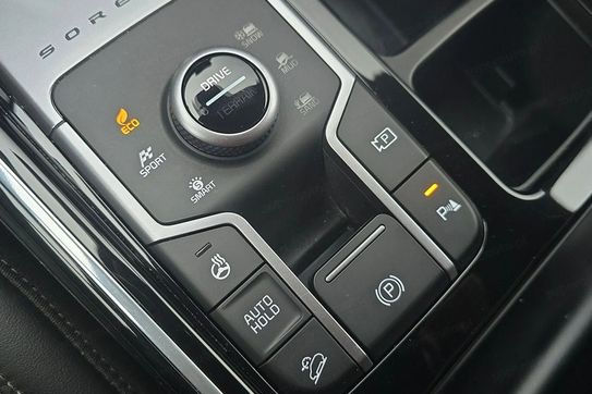 Kia Sorento 1.6  AWD aut 7os.