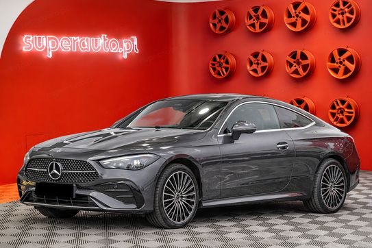 Mercedes CLE 200 4-Matic AMG Line