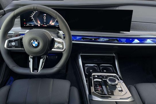 BMW Seria 7 740d xDrive M Sport