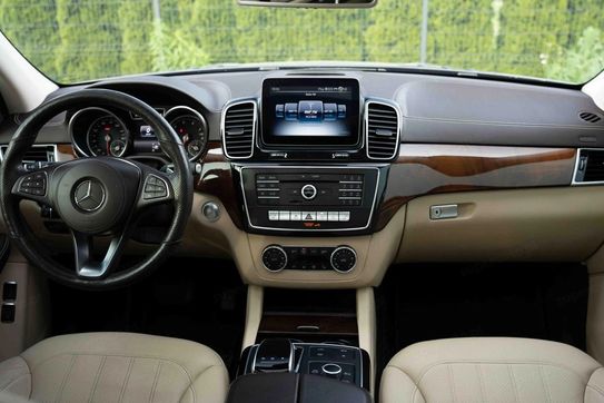 Mercedes GLS 3.0