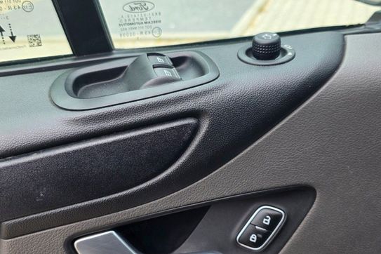 Ford Transit Custom 2.0 EcoBlue L2H1
