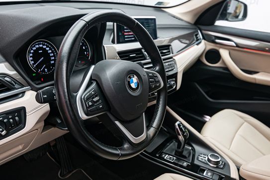 BMW X1 xDrive20i aut