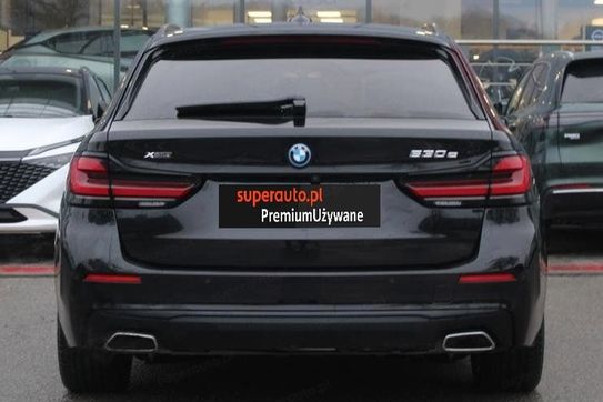 BMW Seria 5 Touring 530e xDrive Luxury Line