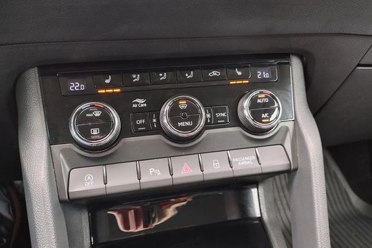 Skoda Karoq 1.5 TSI ACT 4x2 Style DSG