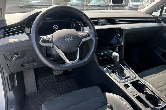 Volkswagen Passat Elegance 1.5 TSI EVO  DSG