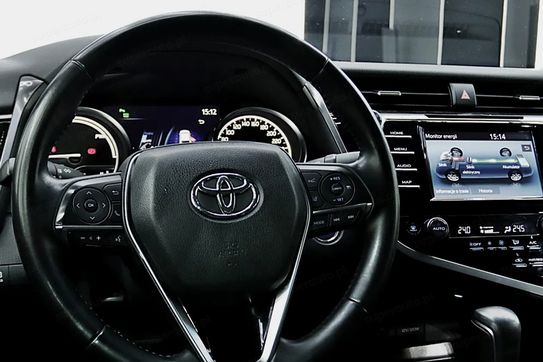 Toyota Camry 2.5 Hybrid Comfort CVT
