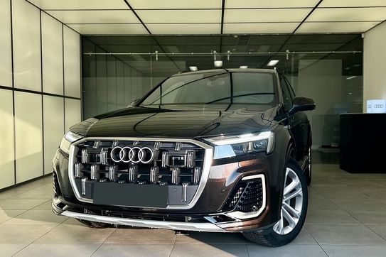 Audi Q7 50 TDI quattro