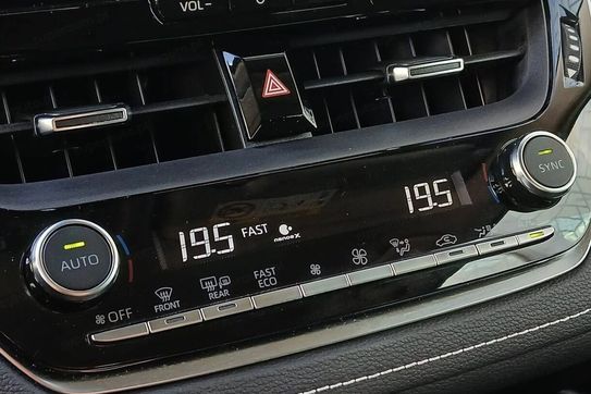Toyota Corolla 1.8 Hybrid Style