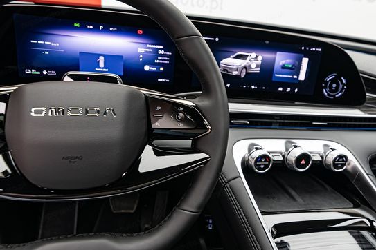 Omoda 9 1.5 Super Hybrid Exclusive AWD
