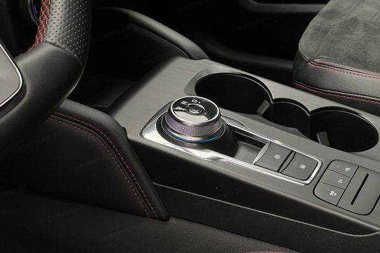 Ford Kuga 2.5 PHEV FWD ST-Line X