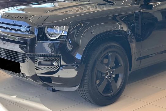 Land Rover Defender 110 D250 X-Dynamic HSE