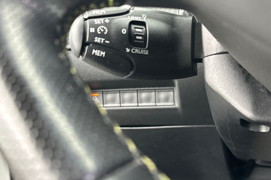 Peugeot 2008 GT 1.5 BlueHDI EAT8