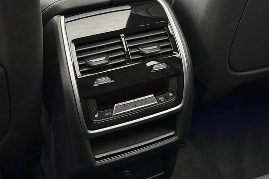 BMW X5 M50i xDrive