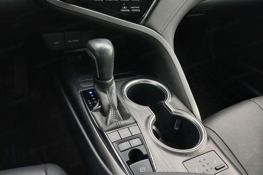Toyota Camry Hybrid Comfort