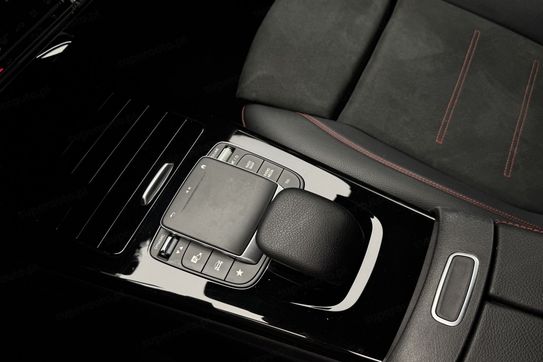 Mercedes Klasa A 250 e AMG Line