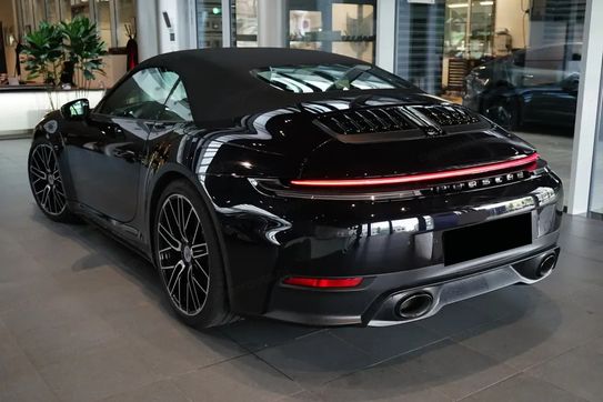 Porsche 911 Carrera Cabriolet
