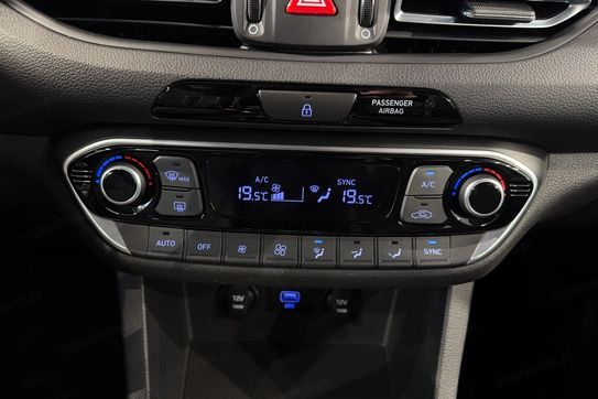 Hyundai i30 Fastback 1.5 T-GDI