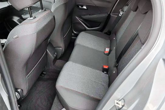 Peugeot 208 Business 1.2 mHEV e-DCS6