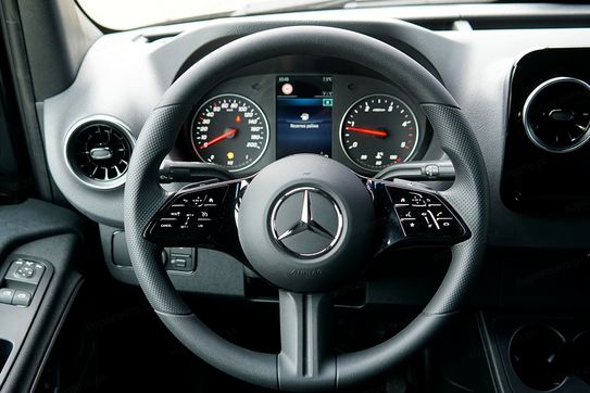 Mercedes Sprinter 317 CDI PRO Długi 9G-Tronic