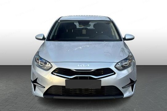 Kia Ceed M 1.5 T-GDI  DCT