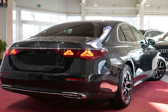 Mercedes Klasa E 220 d  Avantgarde