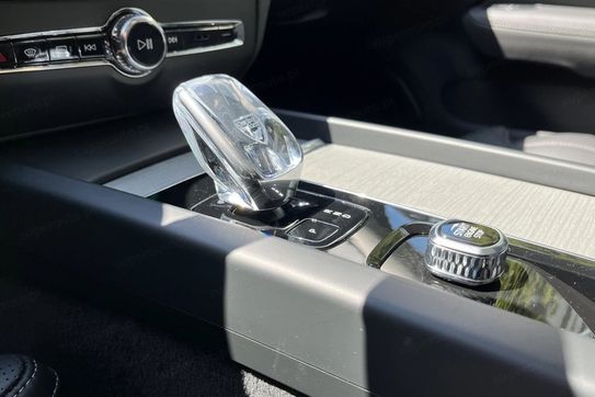 Volvo V60 B4 B Ultra Dark