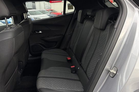 Peugeot 2008 1.2 PureTech Allure S&S EAT8