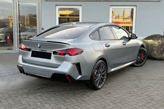 BMW Seria 2 Gran Coupe 223 xDrive