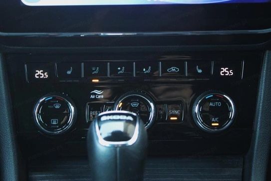 Skoda Superb 2.0 TDI Style DSG