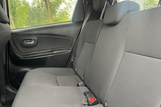Toyota Yaris Hybrid 100 Selection